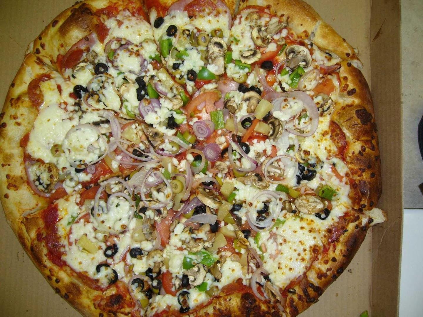 Viktorios Pizzeria and Full Service Bar